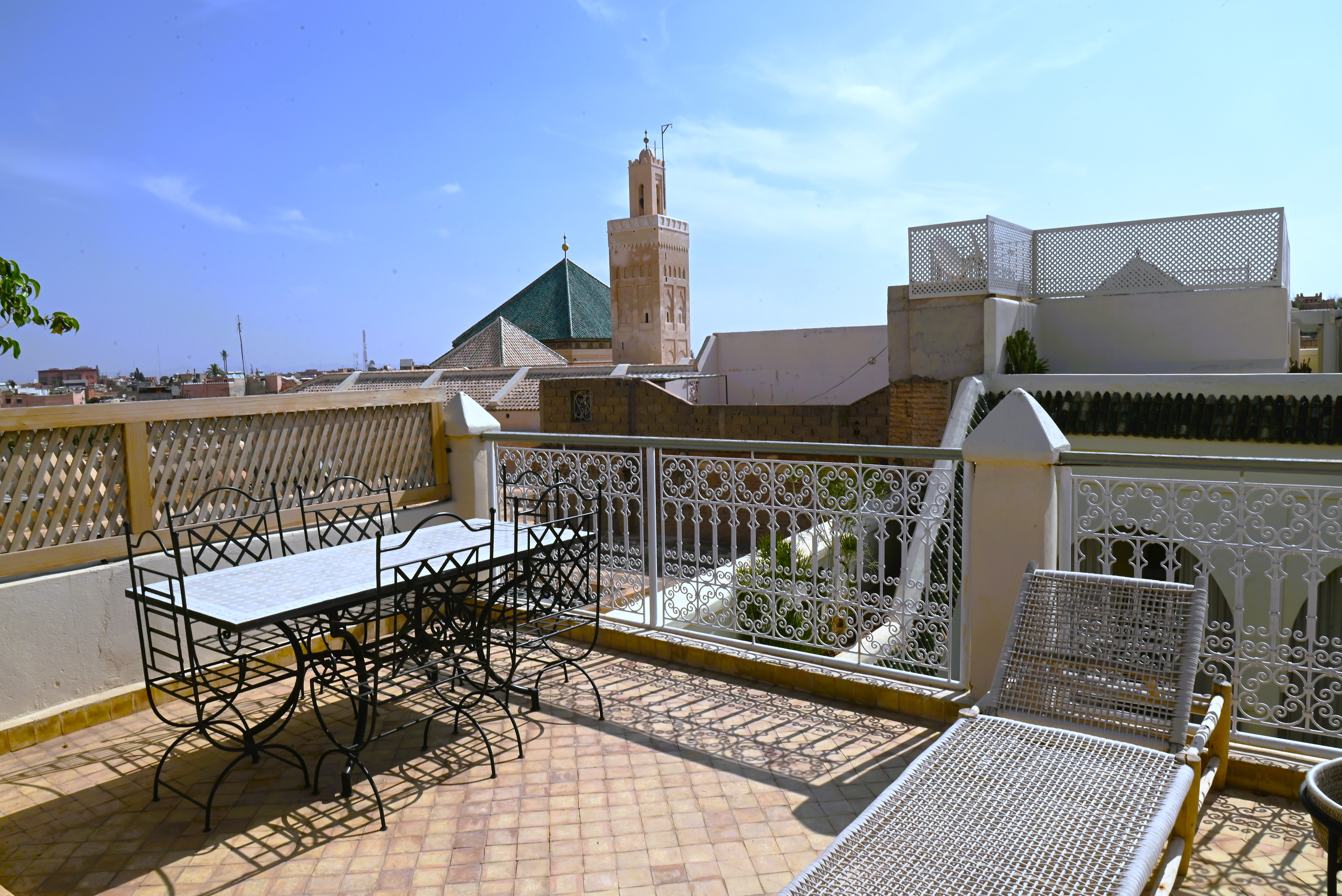 Map of Riad Emberiza Sahari location